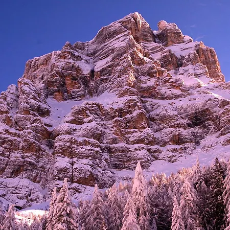 Hotel Rifugio Passo Staulanza